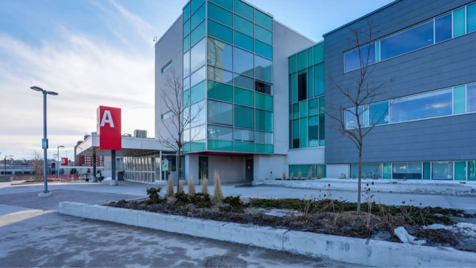 Kanada Lisesi